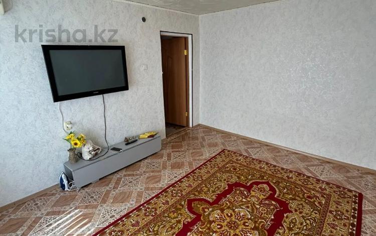2-комнатная квартира · 43.8 м² · 3/5 этаж, Мкр 5 за 10.5 млн ₸ в Актюбинской обл. — фото 2