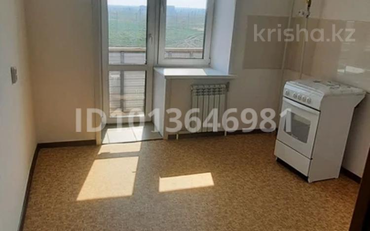1-бөлмелі пәтер · 42 м² · 4/5 қабат, 82 квартал 1, бағасы: 100 000 ₸ в Костанае — фото 2