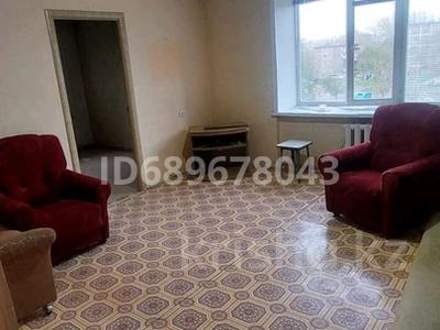 3-бөлмелі пәтер · 56 м² · 2/9 қабат, 6 микрорайон 61 — 10 школа, бағасы: 11 млн ₸ в Темиртау