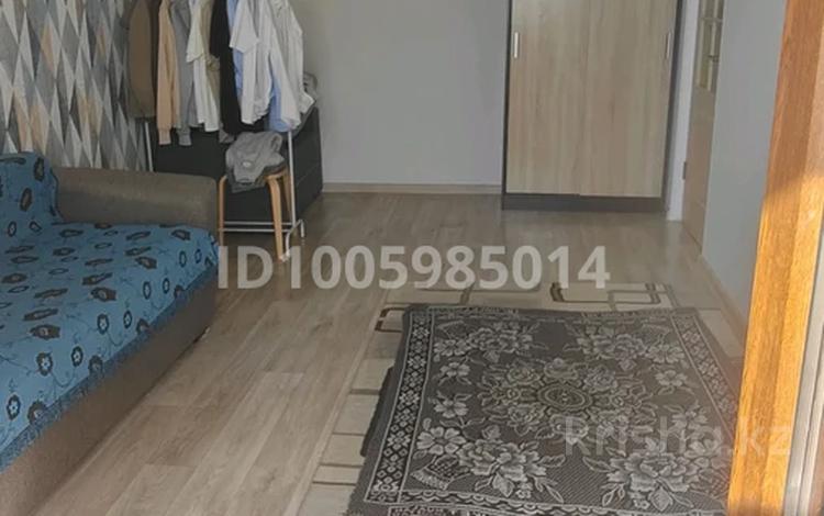 1-комнатная квартира · 34.7 м² · 3/5 этаж, мкр 8, Молдагулова 47 за 15 млн ₸ в Актобе — фото 2