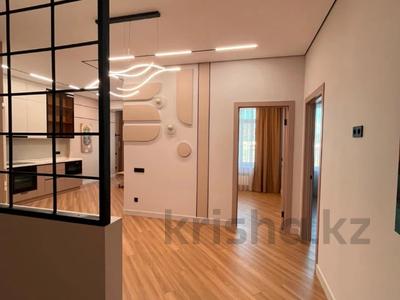 3-бөлмелі пәтер · 78.9 м² · 1/5 қабат, Нұрсая ш/а., Абулхайр-хана 56/6, бағасы: 56 млн ₸ в Атырау, мкр Нурсая
