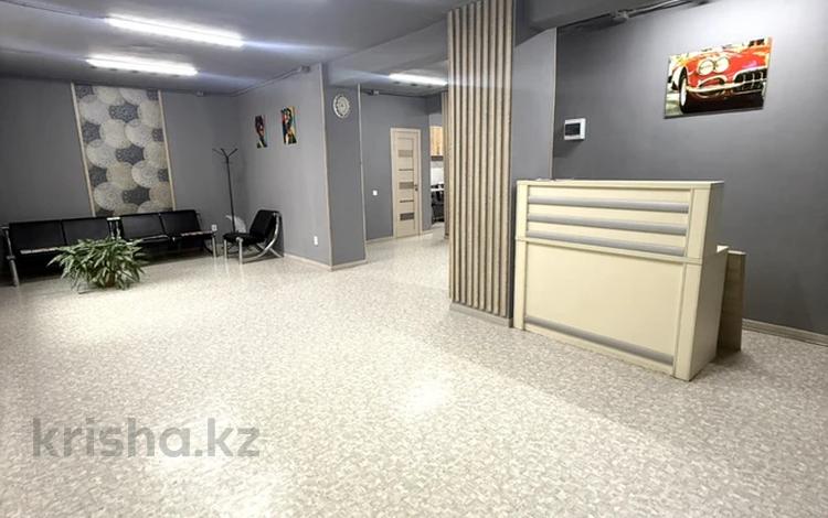 Свободное назначение, офисы, магазины и бутики, склады, общепит, салоны красоты, образование, развлечения · 69.2 м² за 24 млн 〒 в Усть-Каменогорске — фото 2