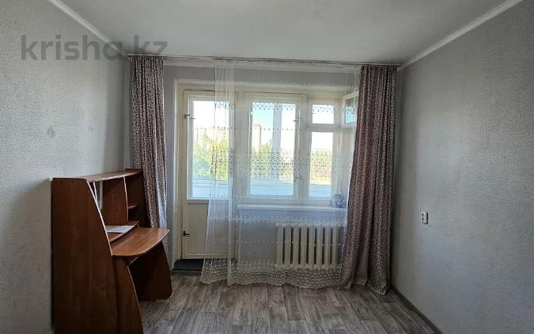 1-комнатная квартира · 33 м² · 4/5 этаж, 4 мкр за 12.5 млн ₸ в Уральске — фото 2