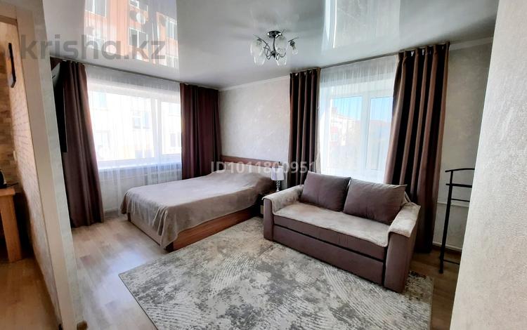 1-комнатная квартира · 40 м² · 4/5 этаж, Интернациональная 30 — Угол ул.Назарбаева, р-н Берёзка, Сокол за 13 000 ₸ в Петропавловске — фото 2