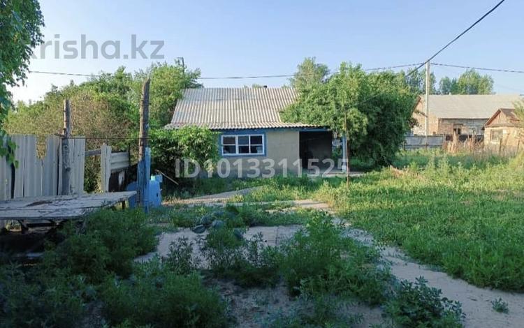 Отдельный дом · 3 комнаты · 50 м² · , Восточный левый 1100 — 45 школа за 7 млн ₸ в Семее — фото 2
