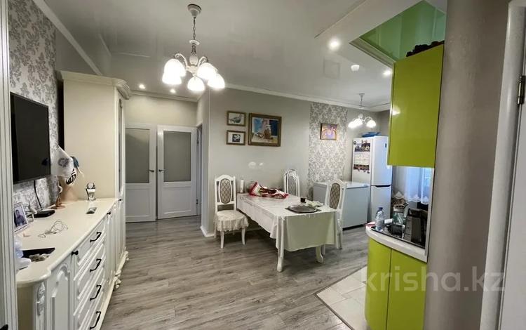 2-бөлмелі пәтер · 70.2 м² · 5/5 қабат, Нурсултана Назарбаева 2К, бағасы: 27.5 млн ₸ в Кокшетау — фото 2