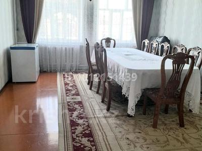 Отдельный дом · 6 комнат · 110 м² · 11 сот., Каримова 11 за 30 млн ₸ в Бурыл