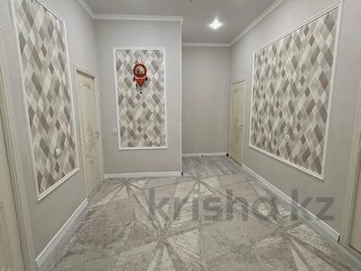 4-бөлмелі пәтер · 125.7 м² · 8/9 қабат, 28-й мкр 49, бағасы: 47 млн ₸ в Актау