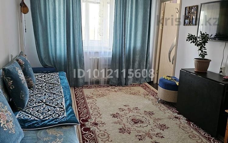3-бөлмелі пәтер · 52 м² · 4/5 қабат, Агыбай батыр 21, бағасы: 18 млн ₸ в Балхаше — фото 2