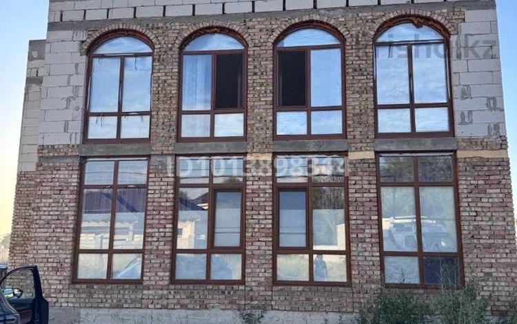 Отдельный дом · 4 комнаты · 192 м² · 6 сот., ПК "ЖЕМІС" пос. Гулдала — За магазином "Инсан" за ~ 81 млн ₸ в Туздыбастау (Калинино) — фото 2