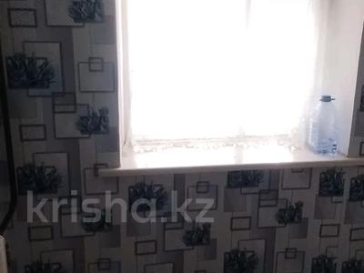 4-комнатная квартира · 65.2 м² · 1/5 этаж, Ауэзова 40 — Тд сеным, фитнес зал ангел кофейня. куфе бауырсак за 18.3 млн ₸ в Экибастузе