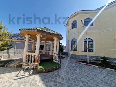 Жеке үй · 6 бөлме · 300 м² · 10 жүзд., 10мкр, бағасы: 120 млн ₸ в Конаеве