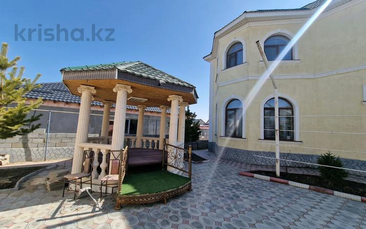 Жеке үй · 6 бөлме · 300 м² · 10 жүзд., 10мкр, бағасы: 120 млн ₸ в Конаеве — фото 2