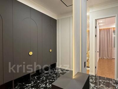 2-бөлмелі пәтер · 81 м² · 10/14 қабат, 19-й мкр 44, бағасы: 31.5 млн 〒 в Актау