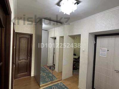 5-бөлмелі пәтер · 102 м² · 2/4 қабат, Макталы 120 — рынок Автонур, бағасы: 38 млн ₸ в Шымкенте, Туран р-н