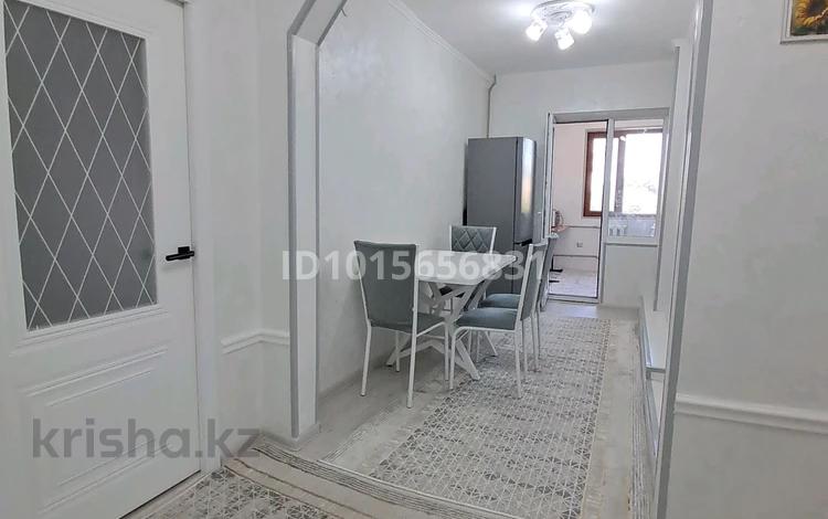 3-комнатная квартира · 60 м² · 4/5 этаж, мкр Спортивный, Байтурсынова — Байтурсынова за 250 000 ₸ в Шымкенте, Туран р-н — фото 2
