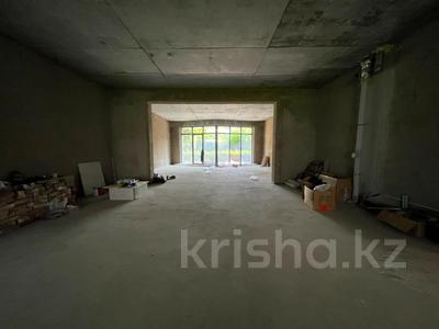 4-комнатная квартира · 163 м² · 1/3 этаж, Каппарова 187 за 159 млн 〒 в Алматы, Бостандыкский р-н