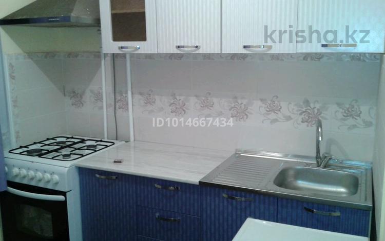 2-бөлмелі пәтер · 49 м² · 2/5 қабат, Строитель ш/а. 35, бағасы: 14.5 млн ₸ в Уральске, мкр Строитель — фото 5
