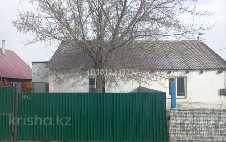 Отдельный дом · 2 комнаты · 45 м² · 16 сот., Титановая ул. 44 — 9 километр за 9 млн ₸ в Усть-Каменогорске, Ульбинский — фото 10