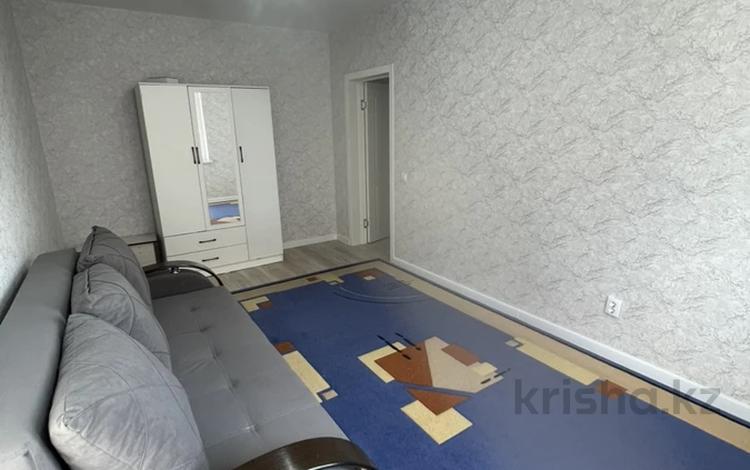 2-комнатная квартира · 71.5 м² · 2/10 этаж, Базовая 2/3 за 31 млн ₸ в Усть-Каменогорске — фото 2