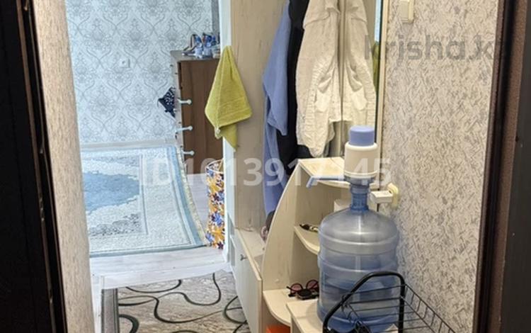 2-бөлмелі пәтер · 44 м² · 1/5 қабат, Строитель ш/а., Циолковского 37/1, бағасы: 15.5 млн ₸ в Уральске, мкр Строитель — фото 2