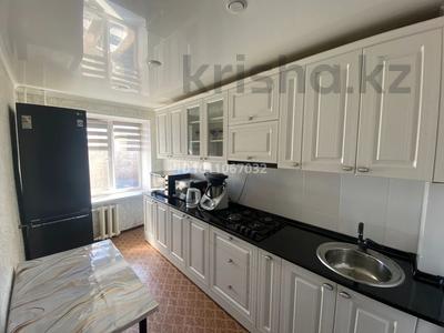 3-бөлмелі пәтер · 56.3 м² · 3/5 қабат, Абдирова 12, бағасы: 15.9 млн ₸ в Топаре