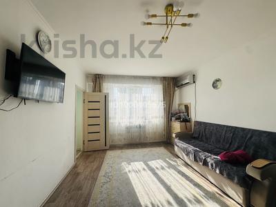 1-комнатная квартира · 35.5 м² · 5/10 этаж, мкр Аксай-1 11/7 за 28 млн 〒 в Алматы, Ауэзовский р-н