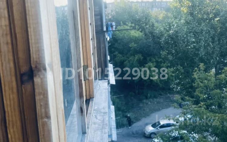 1-комнатная квартира · 46 м² · 5/5 этаж, Майкудук, 15й микрорайон — Горняк. Сатурн Оптима за 110 000 ₸ в Караганде, Алихана Бокейханова р-н — фото 2