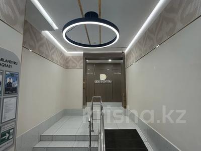 2-комнатная квартира · 69 м² · 10/12 этаж, Нажимеденова — Азербаева за 45.5 млн 〒 в Астане, Алматы р-н