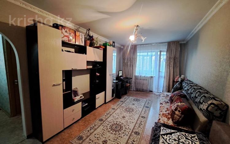 2-комнатная квартира · 46 м² · 2/5 этаж, Пришахтинск, 23й микрорайон 26 за 13 млн ₸ в Караганде, Алихана Бокейханова р-н — фото 2