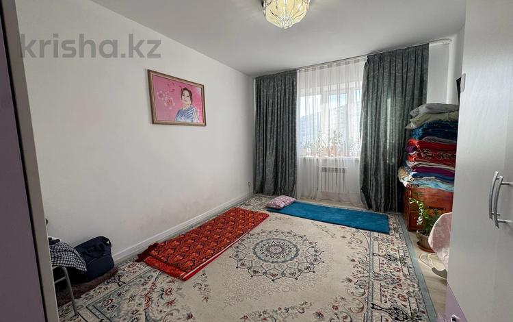 2-бөлмелі пәтер · 76.8 м² · 4/10 қабат, мкр Нурсая, Т. Жумагалиева 10, бағасы: 28 млн ₸ в Атырау — фото 2