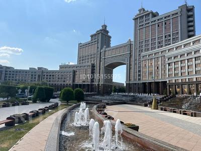 3-комнатная квартира · 92.2 м² · 2/7 этаж, Кабанбай батыра 19 за 72 млн ₸ в Астане, Есильский р-н
