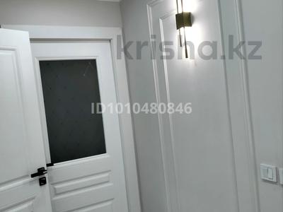 2-бөлмелі пәтер · 60 м² · 4/5 қабат, Алимбетова — Елшібек батыр, бағасы: 24.5 млн ₸ в Шымкенте, Енбекшинский р-н