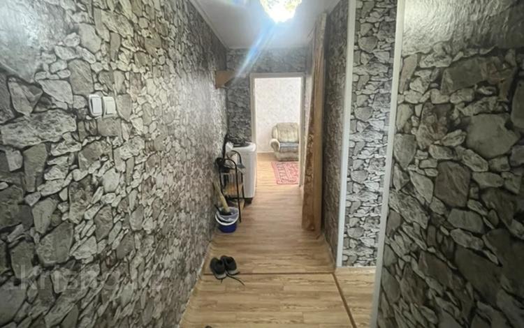 3-бөлмелі пәтер · 63 м², Майкудук, 13й микрорайон 22, бағасы: 14.5 млн ₸ в Караганде, Алихана Бокейханова р-н — фото 2