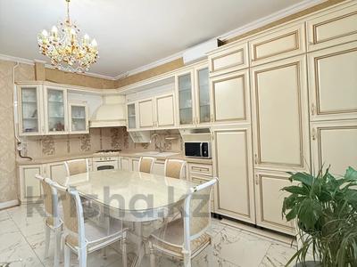 Аренда квартир в Алматы: 5-комнатная квартира · 219 м² · 2/7 этаж, Панфилова 113 — Гоголя за 1 млн 〒 5-комнатная квартира · 219 м² · 2/7 этаж, Панфилова 113 — Гоголя за 1 млн 〒 в Алматы, Алмалинский р-н