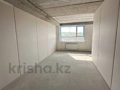 4-комнатная квартира · 140 м² · 2/10 этаж, Илияса Есенберлина 14, 34/7 — Утепова за 50.4 млн 〒 в Усть-Каменогорске