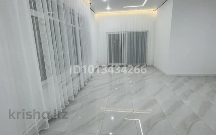 Часть дома · 3 комнаты · 132 м² · 8.4 сот., Мұрат Шохпаров 40А за 25 млн ₸ в  — фото 2