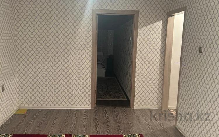 2-бөлмелі пәтер · 48 м² · 5/5 қабат, ул. Абая, бағасы: 8 млн ₸ в Темиртау — фото 2