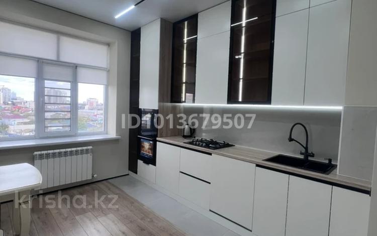 2-комнатная квартира · 85 м² · 7/9 этаж, Курмангазы 21 за 450 000 ₸ в Атырау — фото 2
