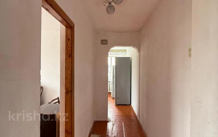 2-комнатная квартира · 32.7 м² · 5/5 этаж, Сулейманова за 10.6 млн ₸ в Таразе — фото 2