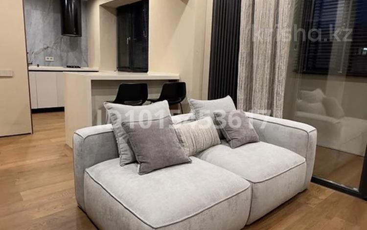 1-комнатная квартира · 45 м² · 5/5 этаж, Кабанбай батыра 55 за 650 000 ₸ в Алматы, Медеуский р-н — фото 2