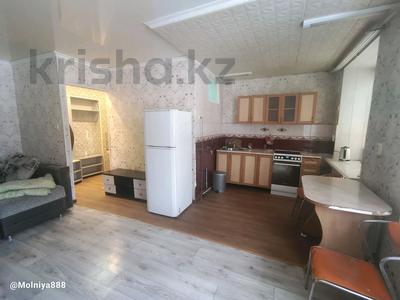 1-бөлмелі пәтер · 38 м² · 1/3 қабат, Кунаева 48 — Огонёк., бағасы: 10 000 ₸ в Риддере