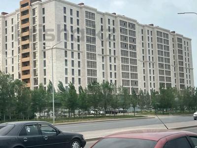 3-бөлмелі пәтер · 81 м² · 7/12 қабат, Айтматова 65 — Мухамедханова район Набережной, бағасы: 33.5 млн 〒 в Астане, Нура р-н