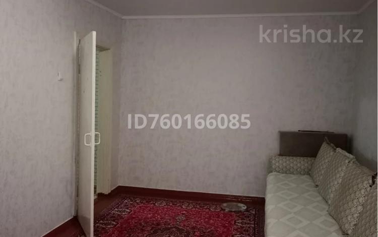 2-бөлмелі пәтер · 43 м² · 1/5 қабат, Маясовой 36 — Рядом пед институт и 4 школа, бағасы: 8.5 млн ₸ в Аркалыке — фото 2