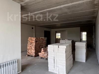3-комнатная квартира · 73.6 м² · 3/4 этаж, мкр Михайловка , Мкр Михайловка, Крылова 58 за 31.7 млн ₸ в Караганде, Казыбек би р-н