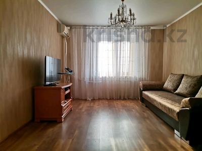 2-комнатная квартира, 55 м² помесячно, Сагадата Нурмагамбетова 4 за 180 000 〒 в Усть-Каменогорске