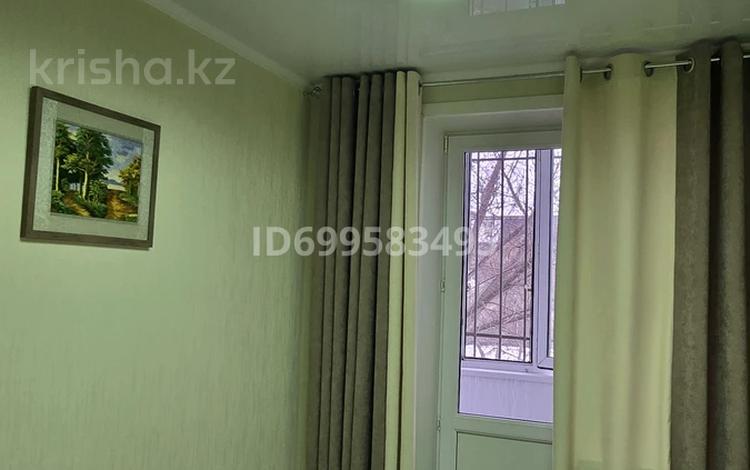 4-бөлмелі пәтер · 82.6 м² · 2/5 қабат, Абая 162 — Центр, возле магазина Раузет, бағасы: 50 млн ₸ в Костанае — фото 2