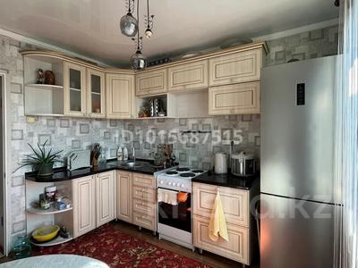 2-бөлмелі пәтер · 44.1 м² · 9/9 қабат, Кабанбай батыра 166 — 20 квартал, бағасы: 25 млн ₸ в Семее