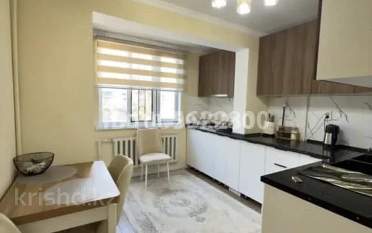 2-бөлмелі пәтер · 48 м² · 3/5 қабат, А. Тоқмағанбетов 1 — 1 аптека үсті, бағасы: 200 000 ₸ в  — фото 2