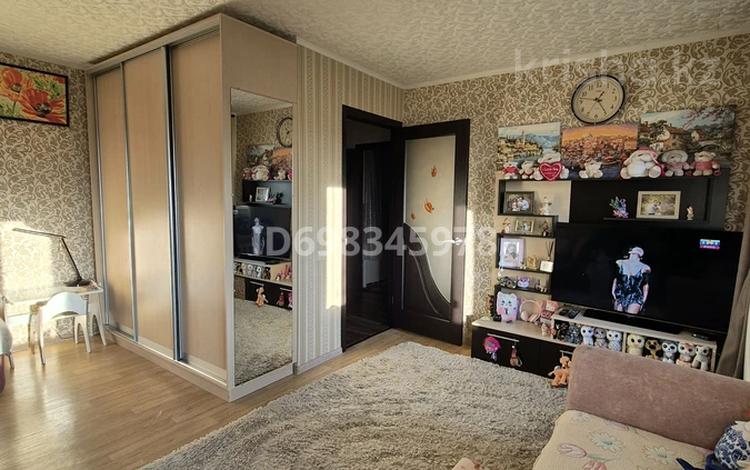1-бөлмелі пәтер · 35.3 м² · 3/5 қабат, Ульяновская 63, бағасы: 11 млн ₸ в Усть-Каменогорске — фото 2